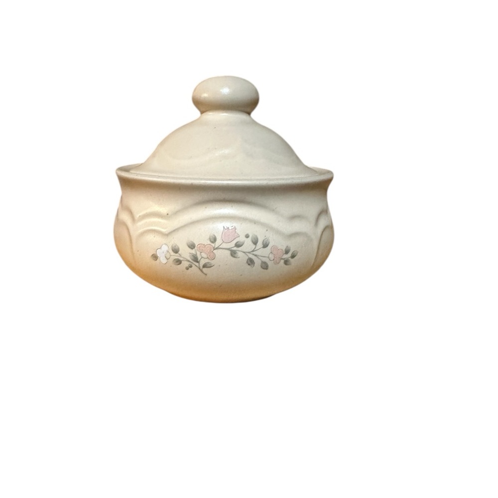 Pfaltzgraff Remembrance Ceramic Sugar Bowl with Lid